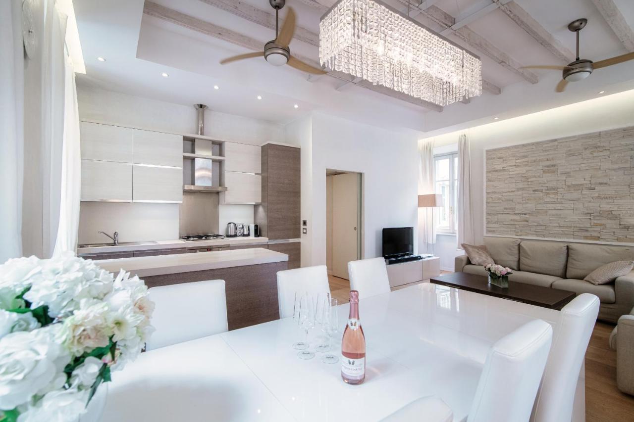 Heart & Soul Luxury Loft - The House Of Travelers Apartment Como Bagian luar foto